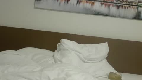 Globalnomad online show from March 15, 1:50 pm