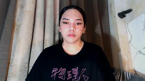 Snapshot of sexygoddess_tyra chatting on May 24, 10:48 pm TYRA 3 online show from May 24, 10:48 pm