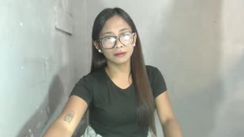 Guine3 online show from March 3, 5:35 am