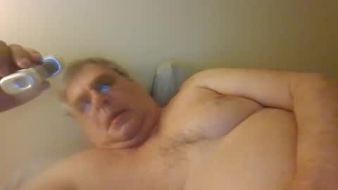 chris online show from April 15, 8:21 am