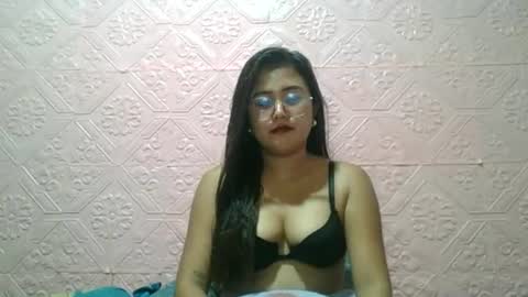 Snapshot of sexyjessa20 chatting on July 6, 5:26 am sexyjessa20 online show from July 6, 5:26 am