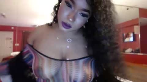 SEXYLATINCOUPLE online show from March 25, 8:42 am