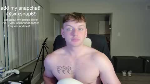 Snapshot of sexylax69 chatting on September 25, 12:36 am sexylax69 online show from September 25, 12:36 am