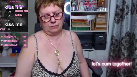 sexylynette4u online show from March 2, 5:36 pm