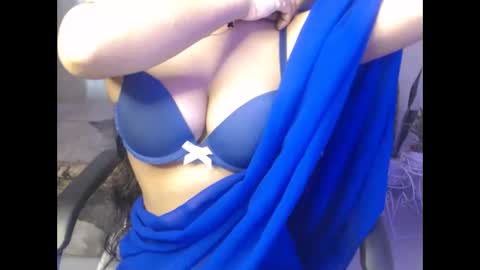 sexymihika online show from March 6, 4:53 am