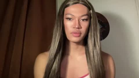 LIEZEL online show from May 29, 12:30 am