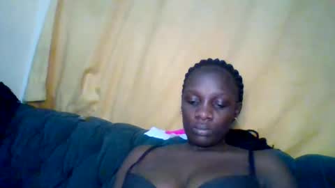 Snapshot of sexynatasha46 chatting on December 9, 2:17 pm natasha online show from December 9, 2:17 pm