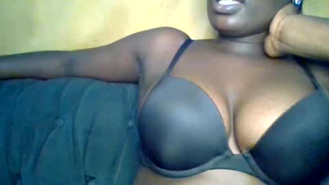 Snapshot of sexynatasha46 chatting on January 12, 9:19 pm natasha online show from January 12, 9:19 pm