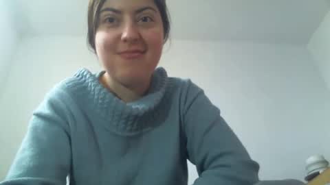 Snapshot of sexynyu18 chatting on February 7, 10:52 am Alex online show from February 7, 10:52 am