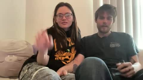 Snapshot of sexypanda3011 chatting on February 2, 9:35 pm sexypanda3011 online show from February 2, 9:35 pm