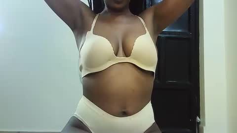 Snapshot of sexypearl45 chatting on January 27, 9:23 am taiyan online show from January 27, 9:23 am