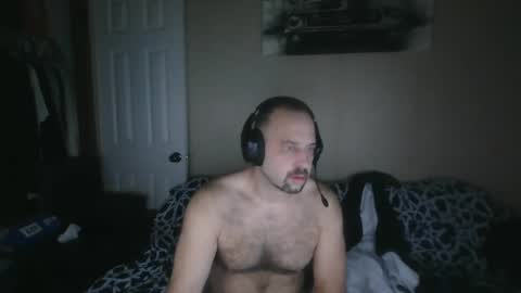 Snapshot of sexypeople4204u chatting on January 1, 3:46 pm sexypeople4204u online show from January 1, 3:46 pm