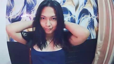 Snapshot of sexypetiteraine chatting on April 20, 10:51 am sexypetiteraine online show from April 20, 10:51 am