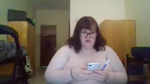 Snapshot of sexyphantoms chatting on January 12, 6:13 pm sexyphantoms online show from January 12, 6:13 pm