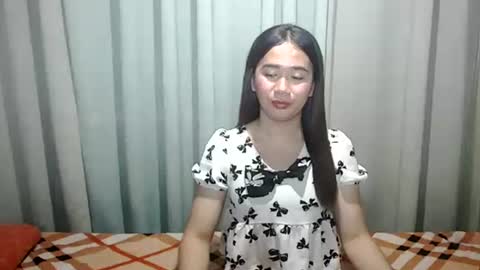 Snapshot of sexypinay_dianara chatting on May 8, 3:39 pm sexypinay_dianara online show from May 8, 3:39 pm