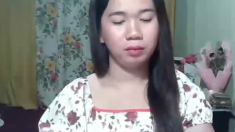 Snapshot of sexypinay_dianara chatting on May 17, 12:34 pm sexypinay_dianara online show from May 17, 12:34 pm
