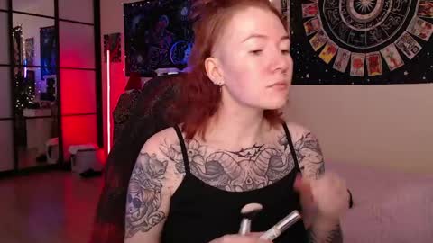 Alyssa online show from March 23, 9:02 am