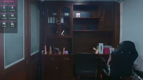 Snapshot of sexyrachel_ chatting on February 11, 12:10 pm R A C H E L online show from February 11, 12:10 pm