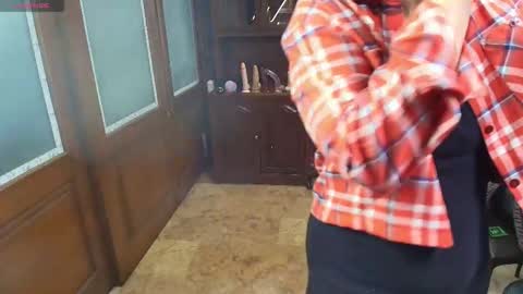 Snapshot of sexyrachel_ chatting on February 24, 12:03 pm R A C H E L online show from February 24, 12:03 pm