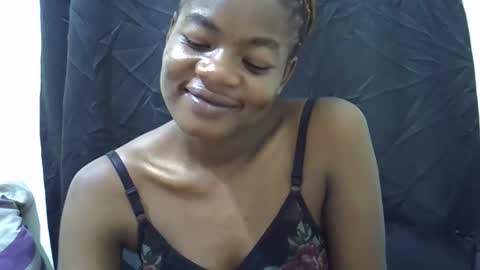 sexyshaz22 online show from March 11, 9:54 pm