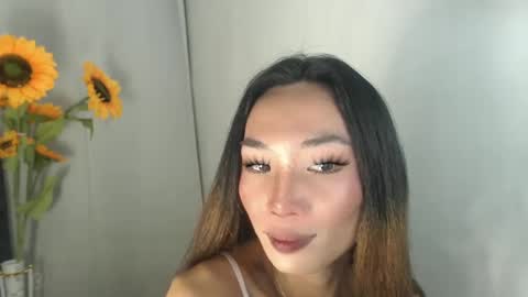 sexyshinixx online show from February 25, 8:09 pm