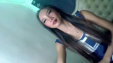 sexyshinixx online show from October 7, 7:33 pm