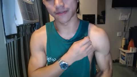 sexystrongcum online show from March 28, 1:27 am