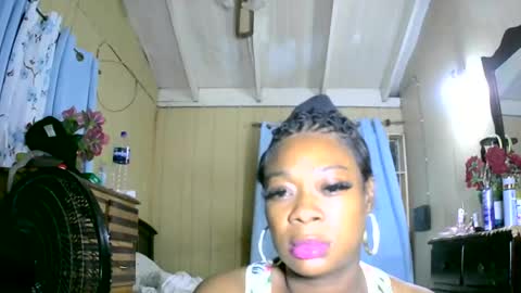 Big tessa400 online show from August 3, 8:57 am