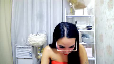 Snapshot of sexytrixie11 chatting on June 21, 6:05 am sexytrixie11 online show from June 21, 6:05 am