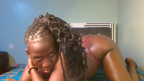 VIVIAN online show from February 17, 3:40 pm