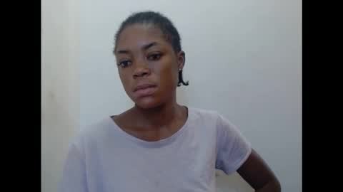 Snapshot of sexyxmilfx chatting on February 28, 1:45 pm sexyxmilfx online show from February 28, 1:45 pm