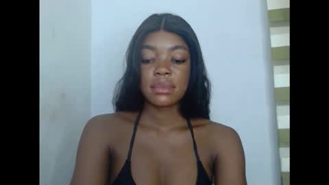 Snapshot of sexyxmilfx chatting on March 2, 8:15 pm sexyxmilfx online show from March 2, 8:15 pm