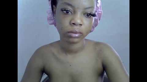 sexyxpeach online show from March 21, 5:16 pm