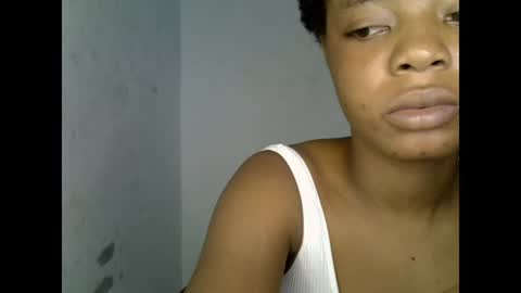 Snapshot of sexyxpeach chatting on June 25, 9:52 pm sexyxpeach online show from June 25, 9:52 pm