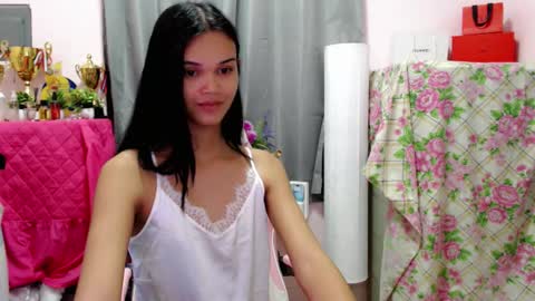 Snapshot of sexyzendaya_69 chatting on February 3, 4:56 pm Zendaya online show from February 3, 4:56 pm