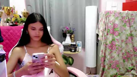 Snapshot of sexyzendaya_69 chatting on February 19, 6:26 pm Zendaya online show from February 19, 6:26 pm