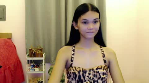 Snapshot of sexyzendaya_69 chatting on April 4, 11:08 am Zendaya online show from April 4, 11:08 am