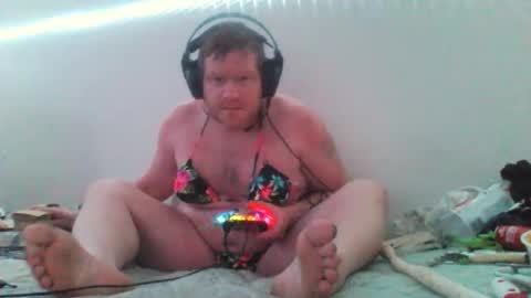 sgtfrank83302996 online show from April 7, 3:40 am