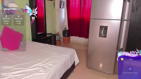 Shaday online show from December 16, 2:05 pm