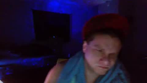 Snapshot of shades455 chatting on March 15, 5:35 am shades455 online show from March 15, 5:35 am