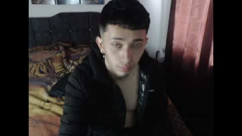 Snapshot of shadow_men_ chatting on July 28, 11:17 am james online show from July 28, 11:17 am
