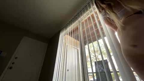 shadowsiren69 online show from March 2, 6:59 pm