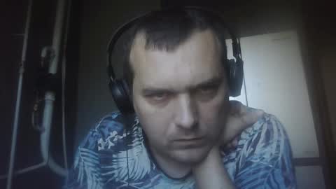 Snapshot of shadowtouch7 chatting on September 11, 12:16 pm Serhei online show from September 11, 12:16 pm