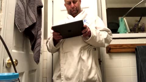 Snapshot of shadystl chatting on December 11, 10:58 am shadystl online show from December 11, 10:58 am