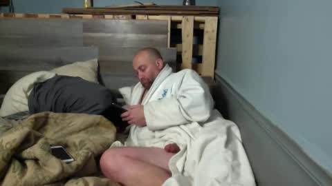 Snapshot of shadystl chatting on December 22, 11:31 pm shadystl online show from December 22, 11:31 pm