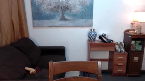 Snapshot of shaina_cummer chatting on January 18, 7:50 pm shaina online show from January 18, 7:50 pm