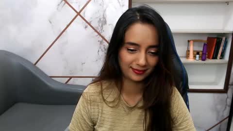 Snapshot of shairajaramillo chatting on April 24, 8:33 pm Shaira online show from April 24, 8:33 pm