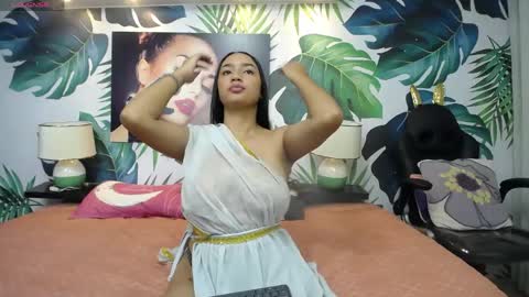 Snapshot of shakti_moumita chatting on April 16, 7:14 pm Shakti online show from April 16, 7:14 pm