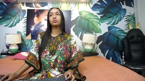 Snapshot of shakti_moumita chatting on April 28, 7:19 pm Shakti online show from April 28, 7:19 pm