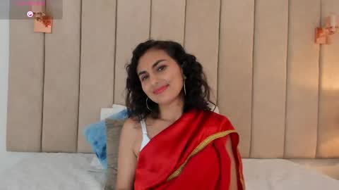 Shanily online show from May 5, 7:00 pm